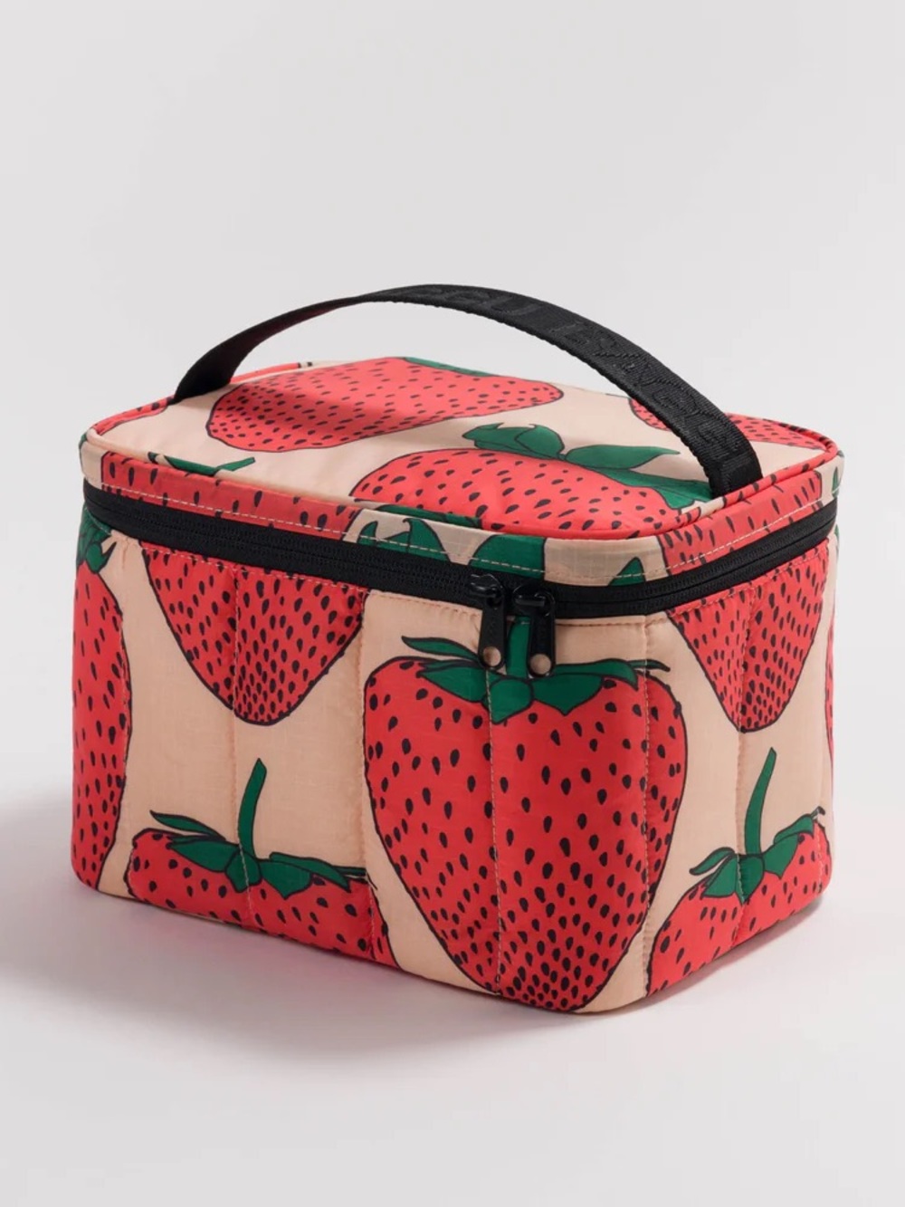 NWT - BAGGU Puffy Lunch Bag in Strawberry Print - Picture 9 of 10